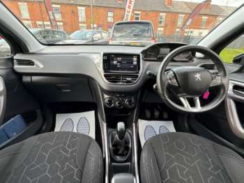 Used Peugeot 2008 2015 for sale - 74828590: Photo
