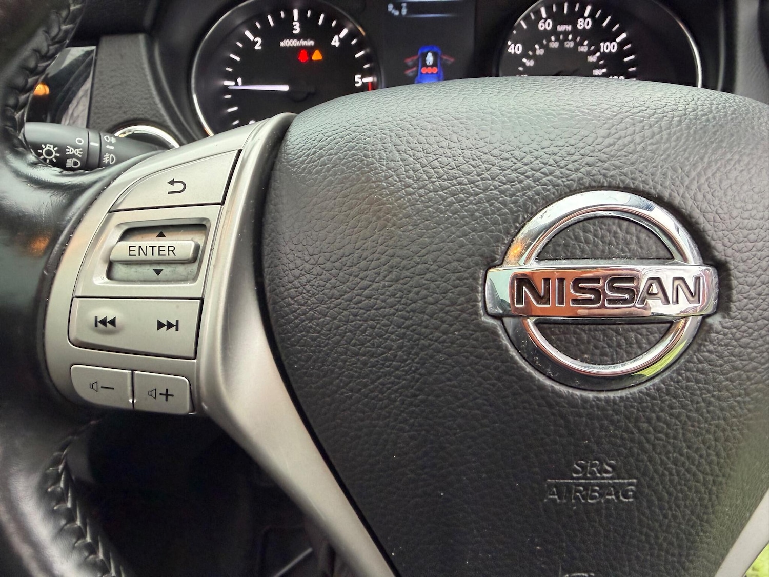 Used Nissan Qashqai 2015 for sale - 77175811: Photo 35