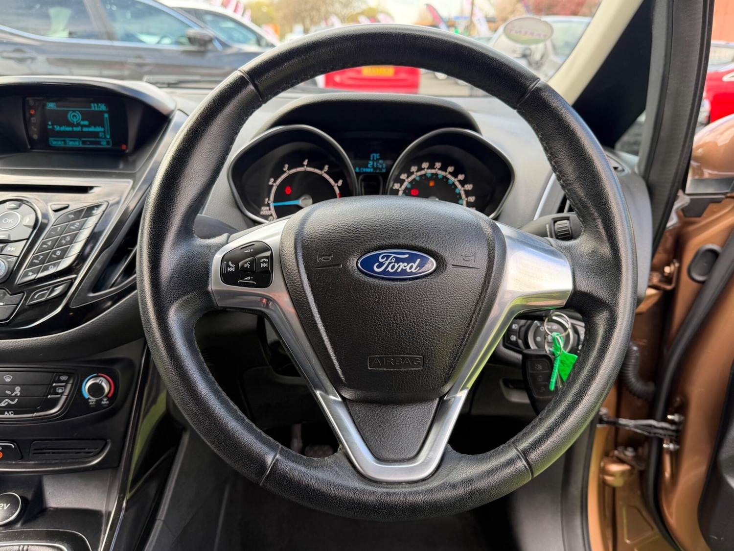 Used Ford B-MAX 2015 for sale - 78100243: Photo 18