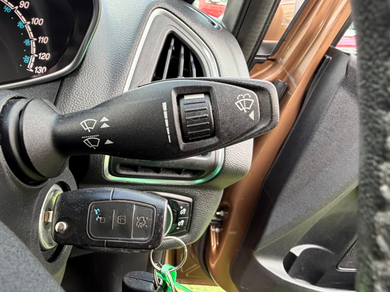 Used Ford B-MAX 2015 for sale - 78100243: Photo 21