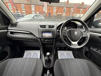 Used Suzuki Swift 2015 for sale - 75646789: Photo