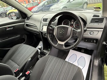 Used Suzuki Swift 2015 for sale - 75646789: Photo