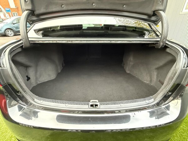 Used Toyota Avensis 2015 for sale - 76239561: Photo 28