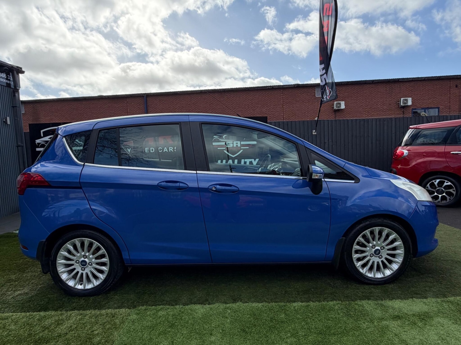 Used Ford B-MAX 2013 for sale - 77892504: Photo 7
