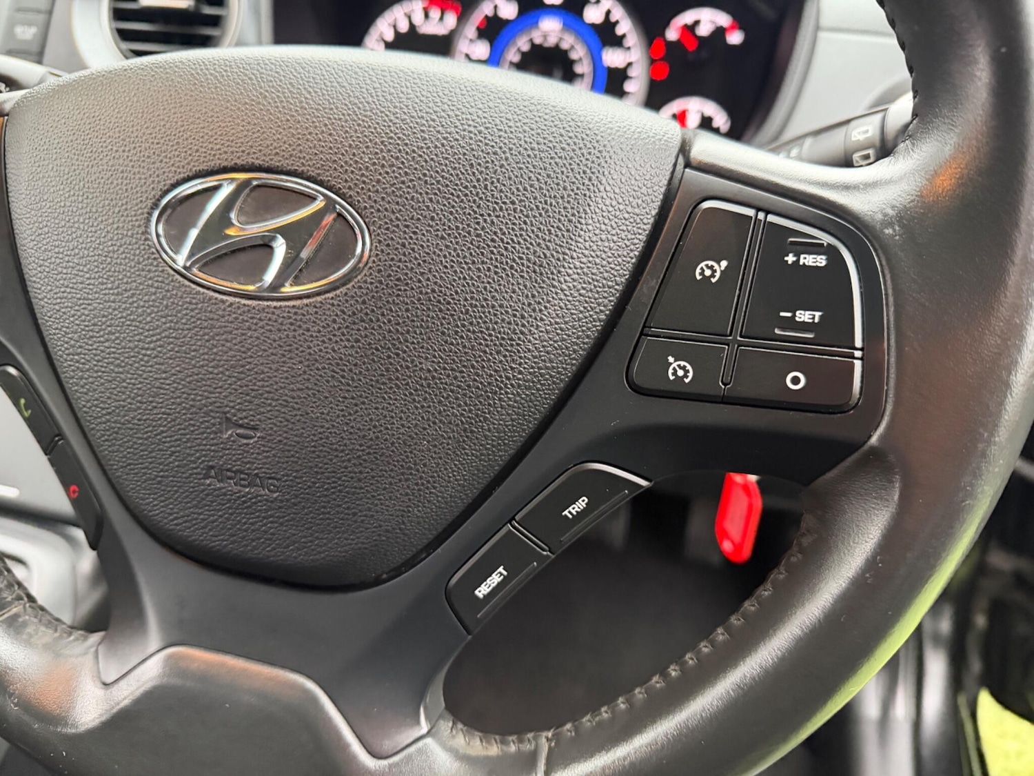 Used Hyundai i10 2018 for sale - 77254541: Photo 22