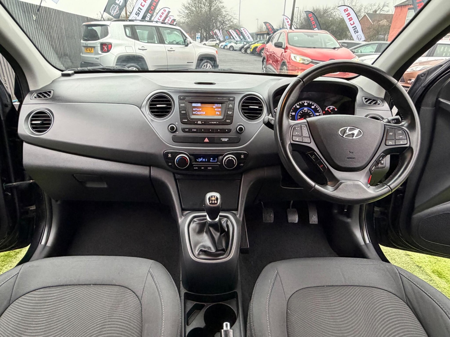 Used Hyundai i10 2018 for sale - 77254541: Photo 38