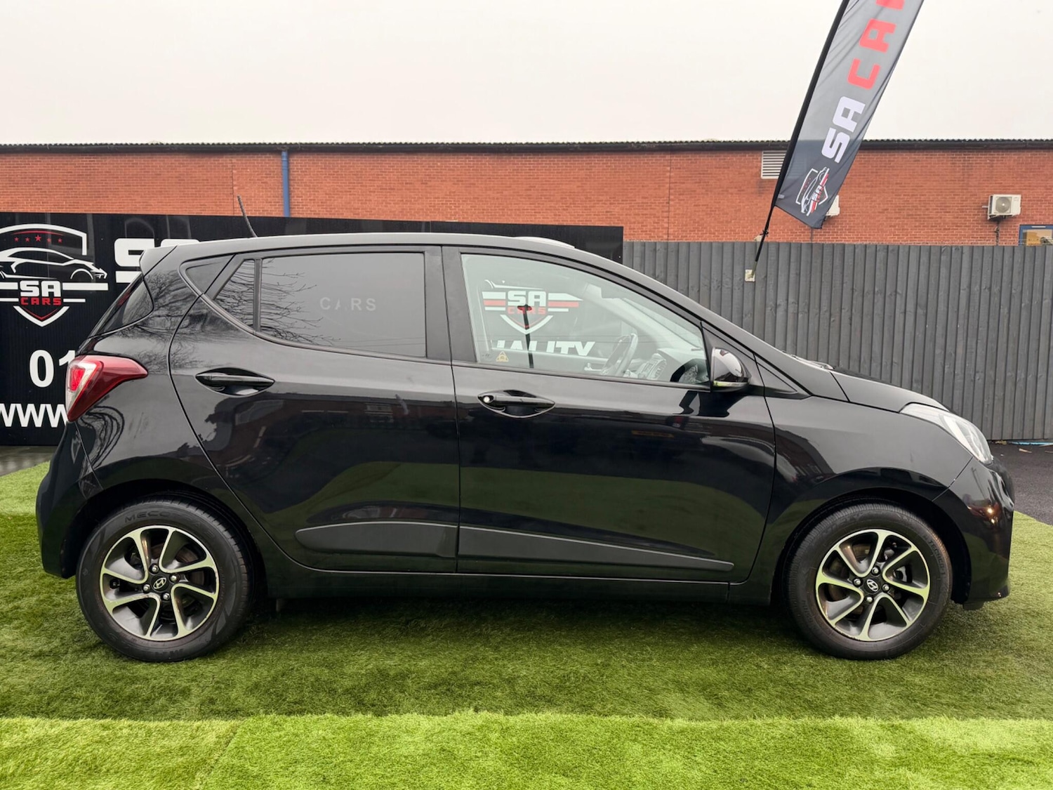 Used Hyundai i10 2018 for sale - 77254541: Photo 7