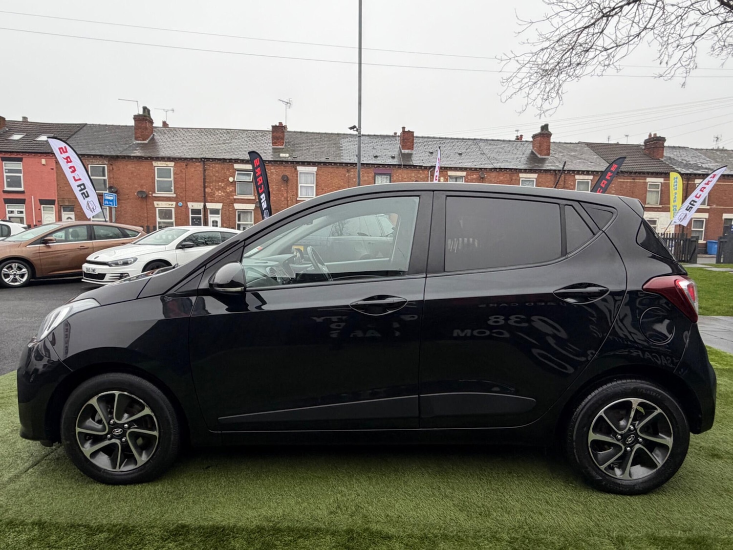 Used Hyundai i10 2018 for sale - 77254541: Photo 8