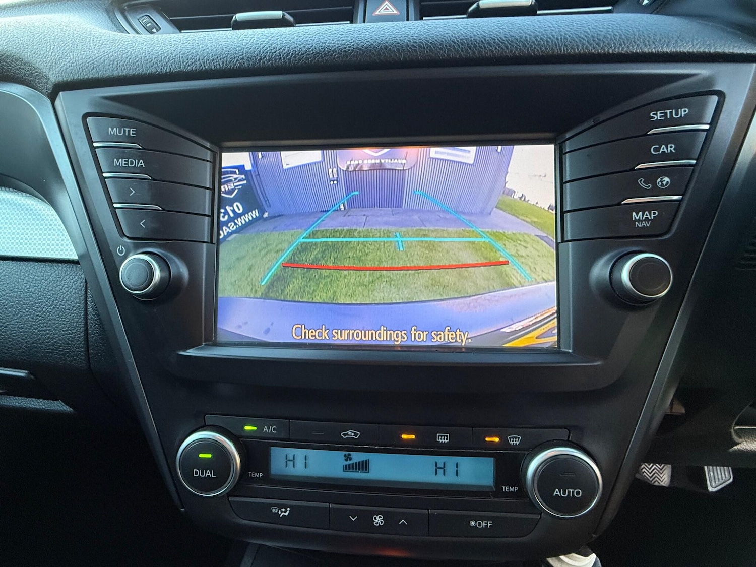 Used Toyota Avensis 2015 for sale - 77163456: Photo 21