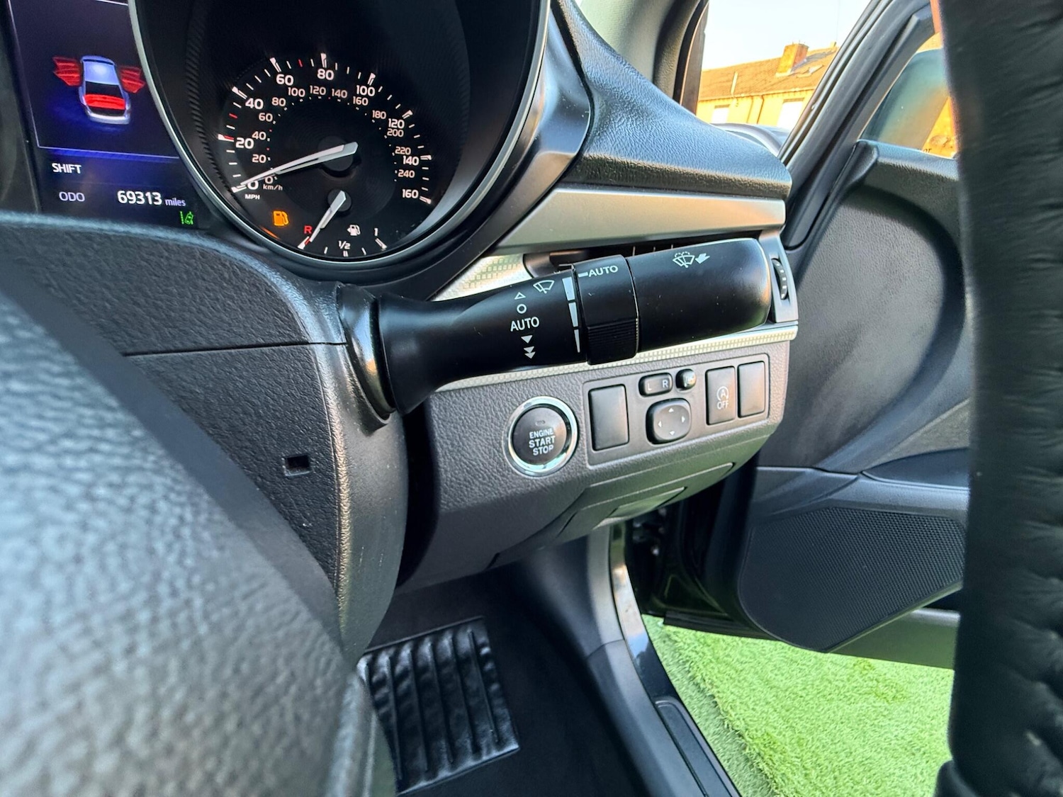 Used Toyota Avensis 2015 for sale - 77163456: Photo 25