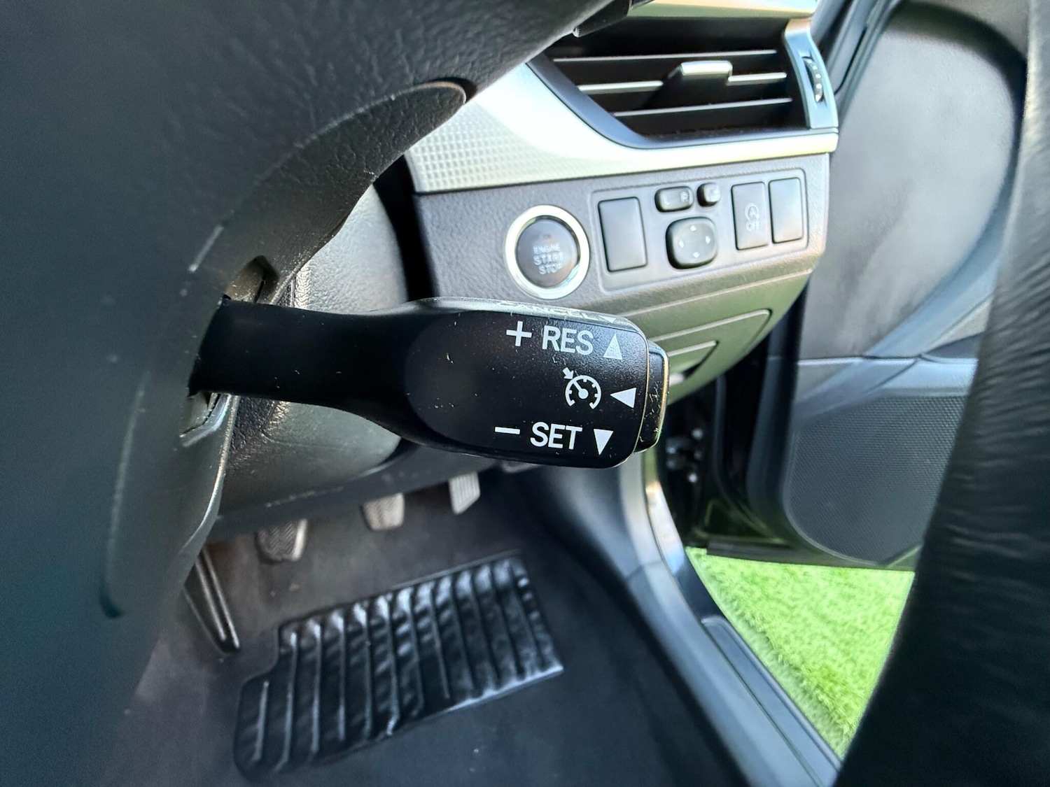 Used Toyota Avensis 2015 for sale - 77163456: Photo 26