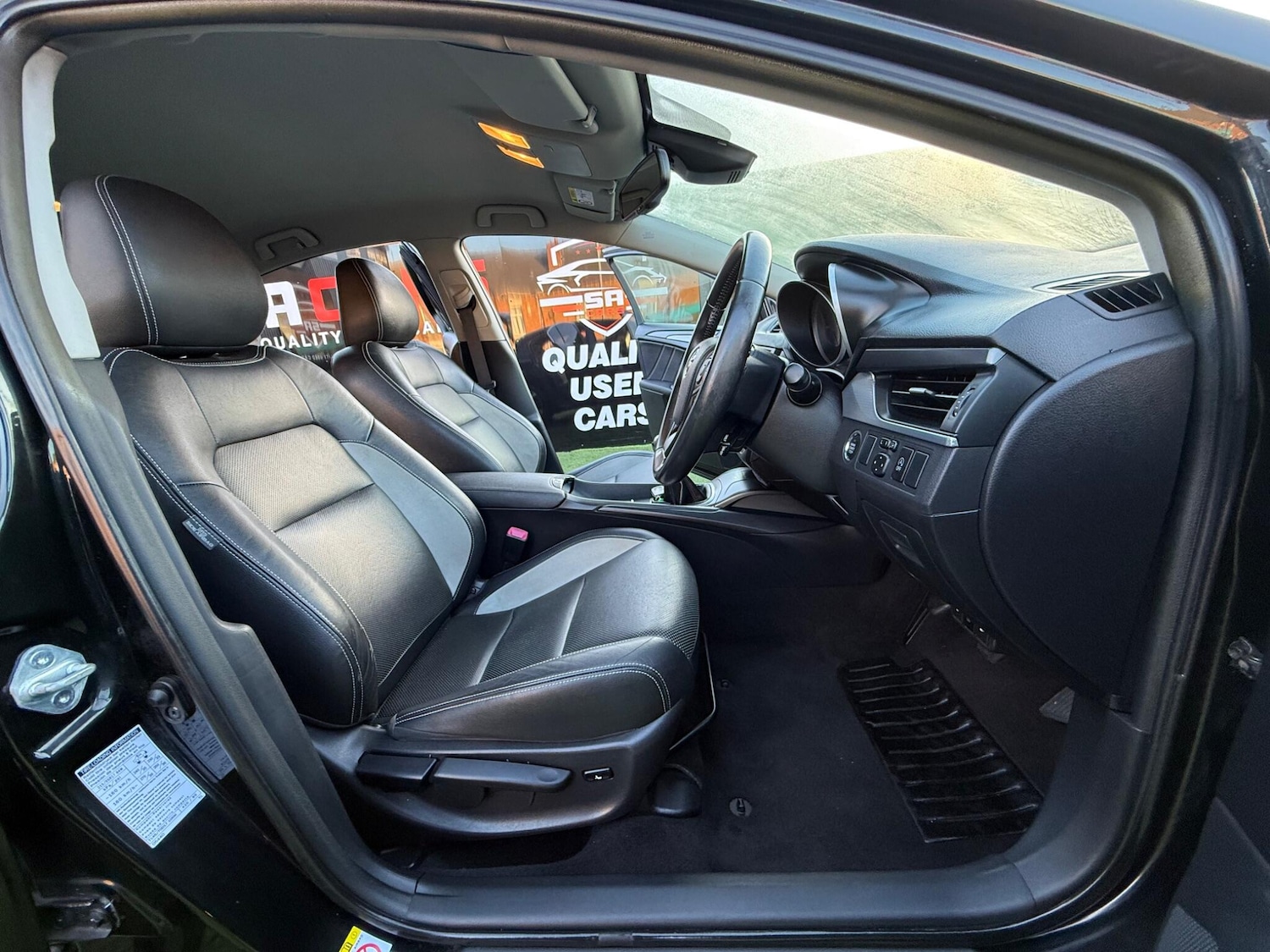 Used Toyota Avensis 2015 for sale - 77163456: Photo 33