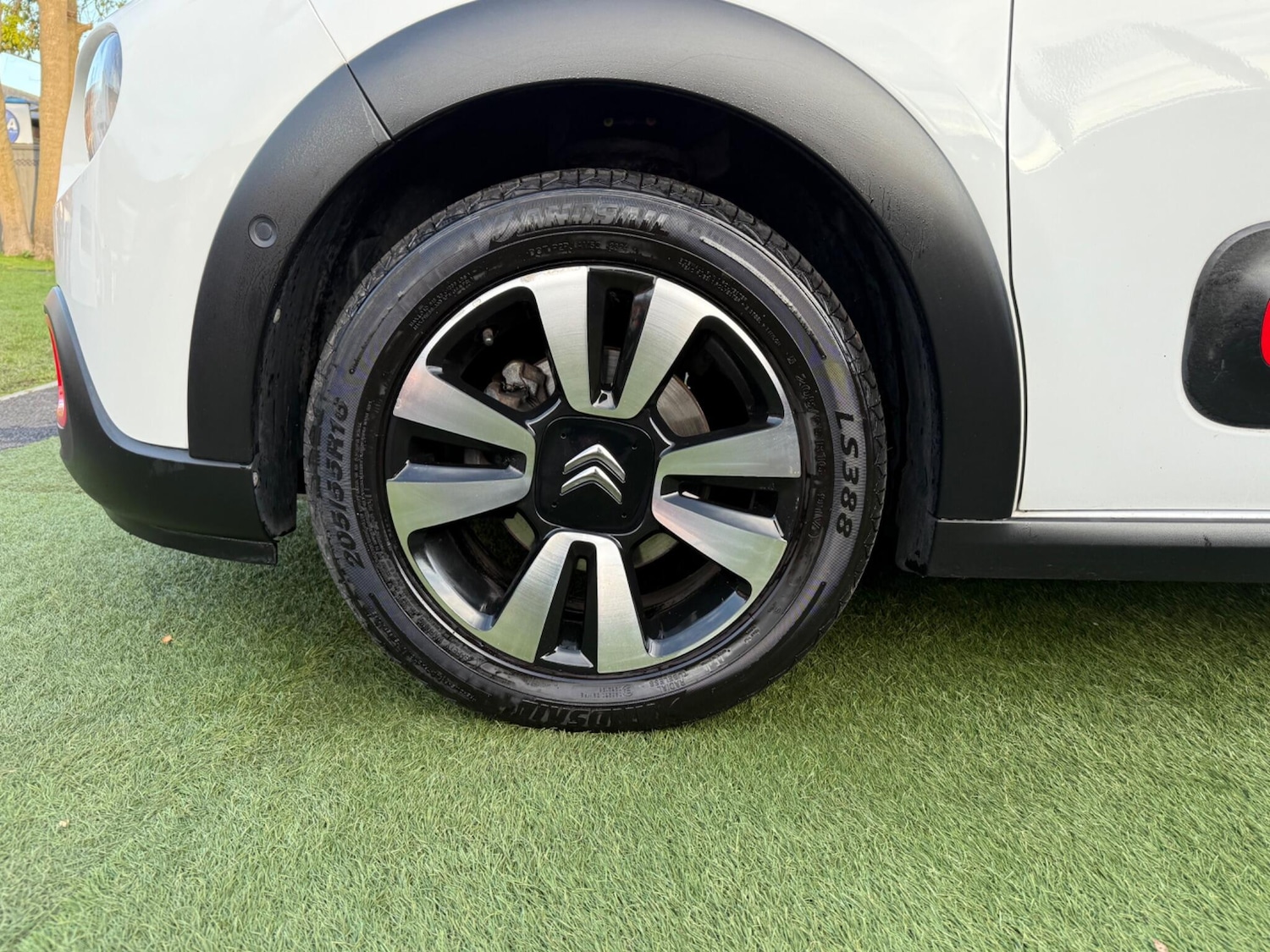 Used Citroen C3 2017 for sale - 76703610: Photo 48