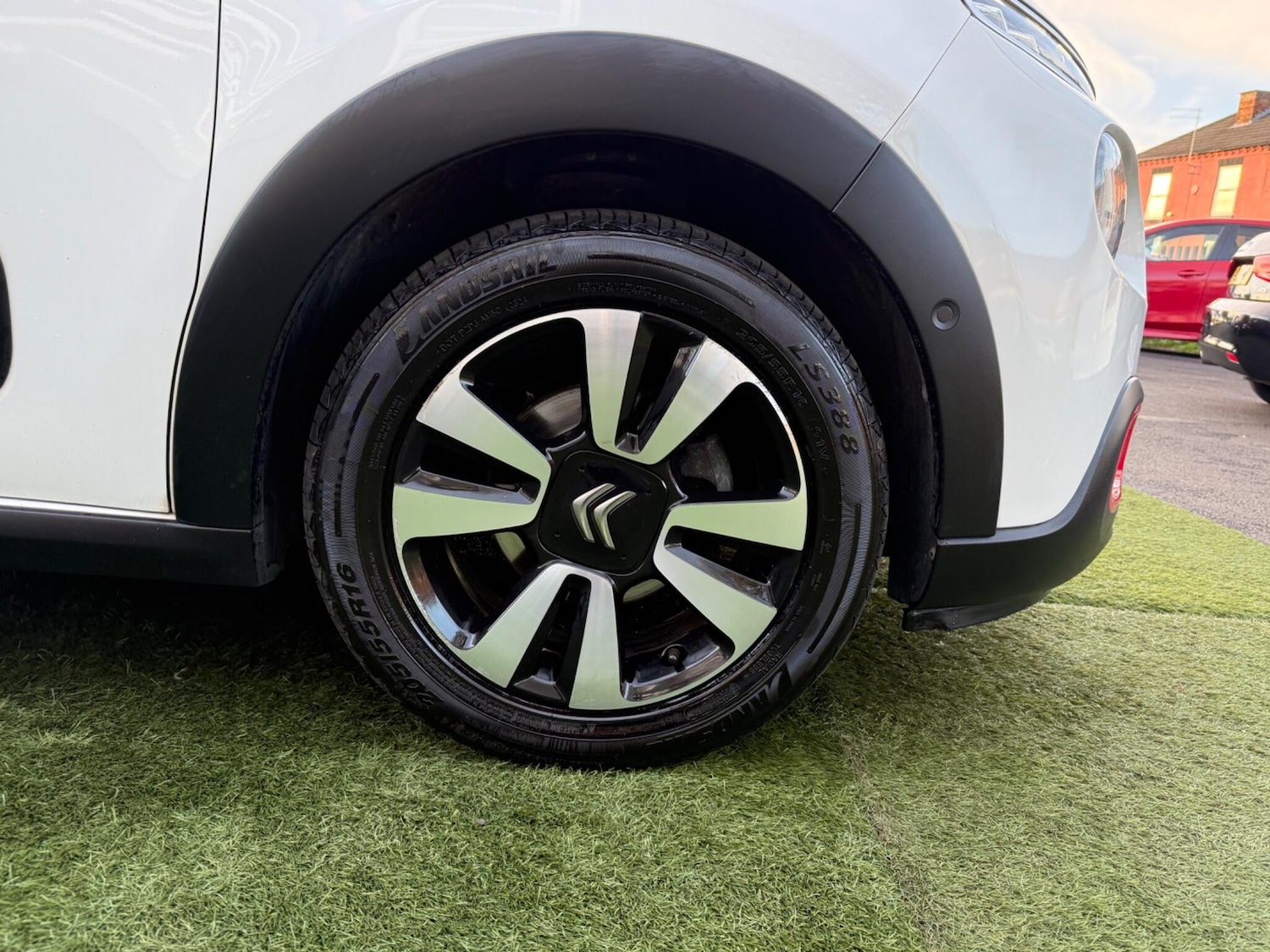 Used Citroen C3 2017 for sale - 76703610: Photo 51