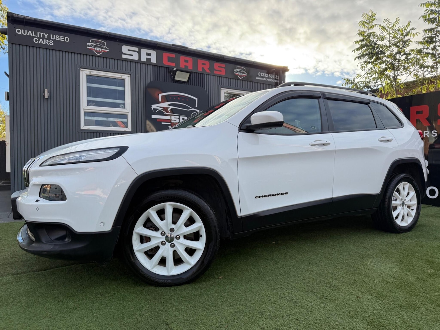 Used Jeep Cherokee 2014 for sale - 76377204: Photo 11