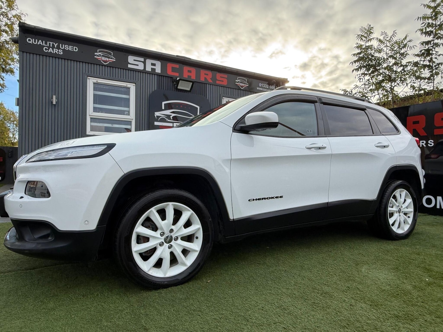 Used Jeep Cherokee 2014 for sale - 76377204: Photo 14