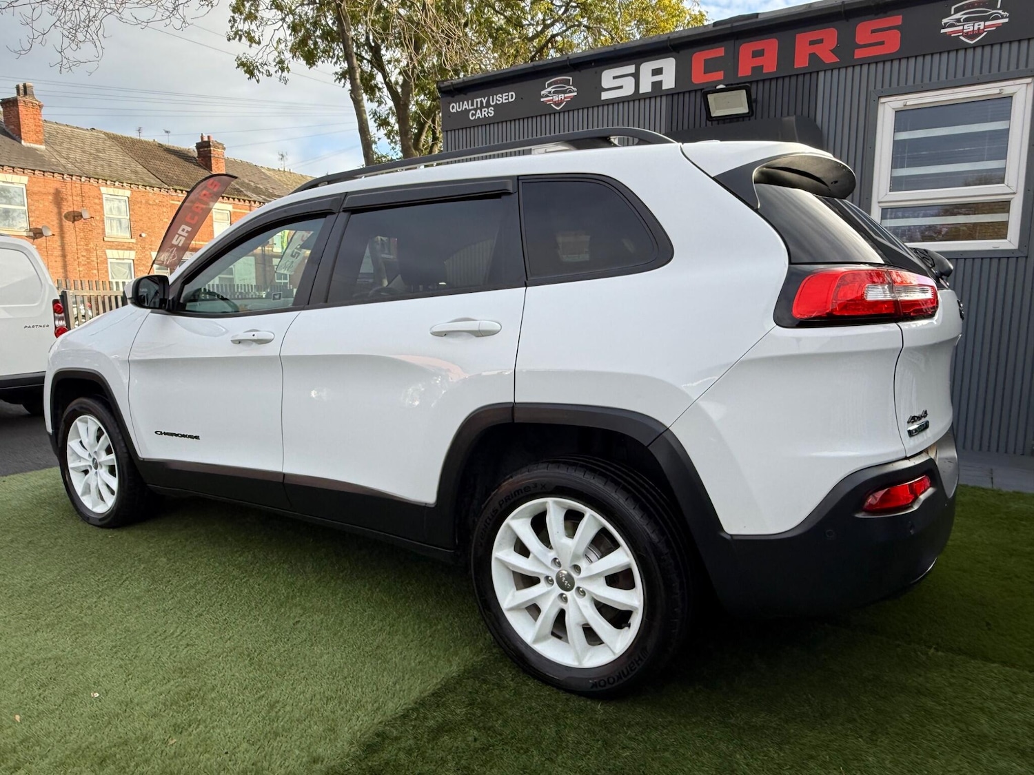 Used Jeep Cherokee 2014 for sale - 76377204: Photo 18