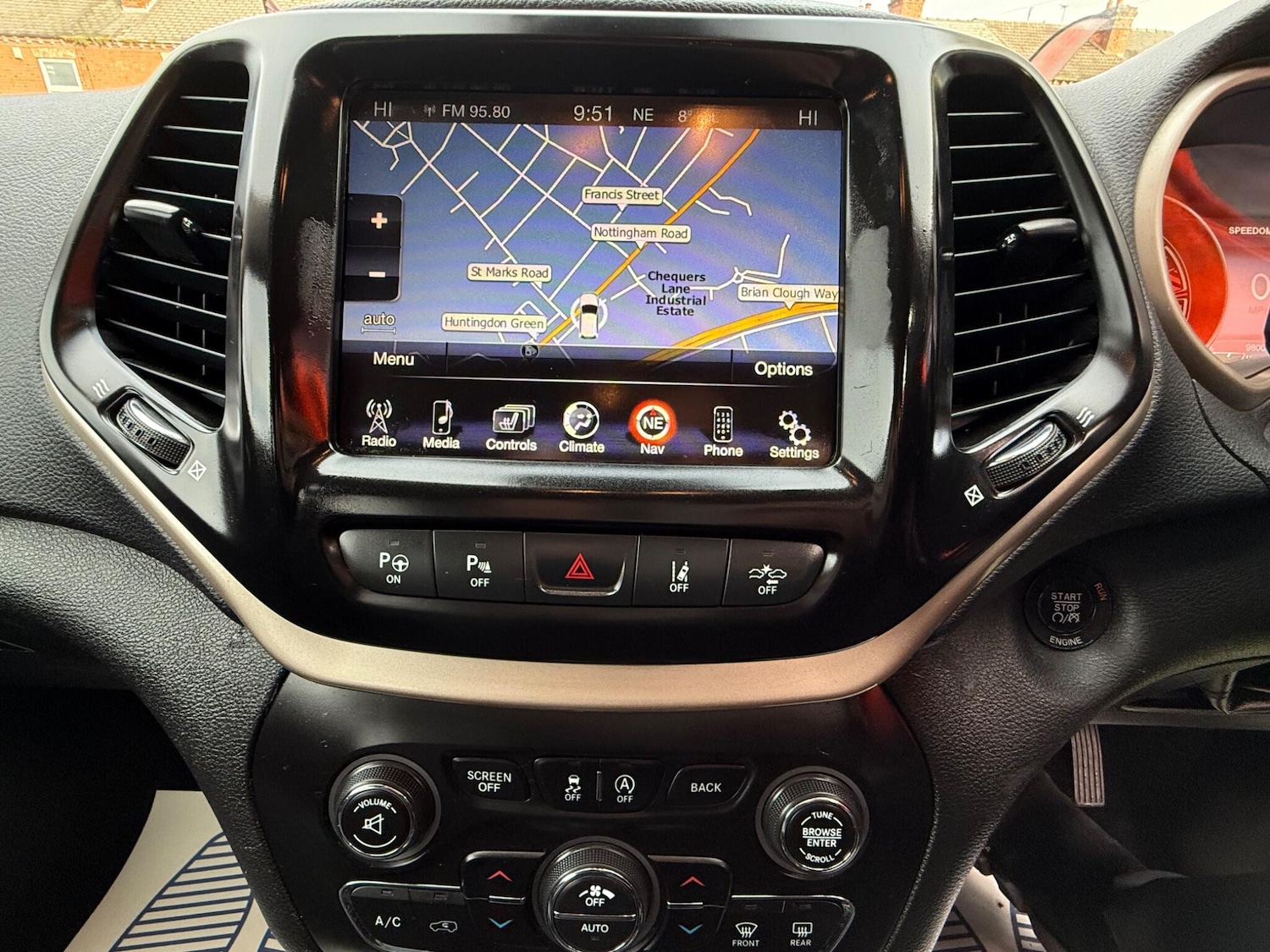 Used Jeep Cherokee 2014 for sale - 76377204: Photo 25