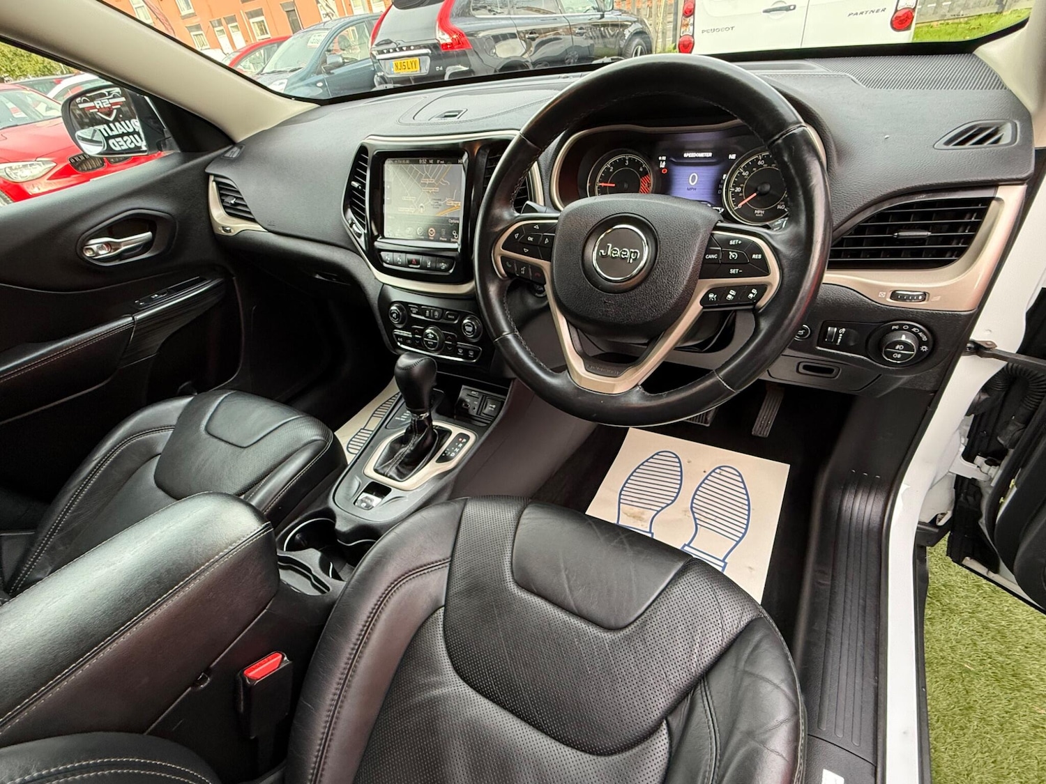 Used Jeep Cherokee 2014 for sale - 76377204: Photo 3