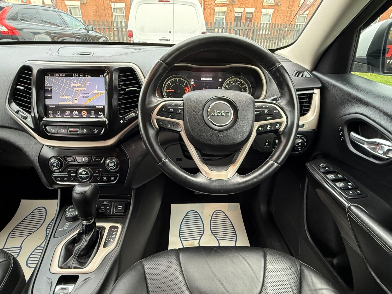 Used Jeep Cherokee 2014 for sale - 76377204: Photo 38
