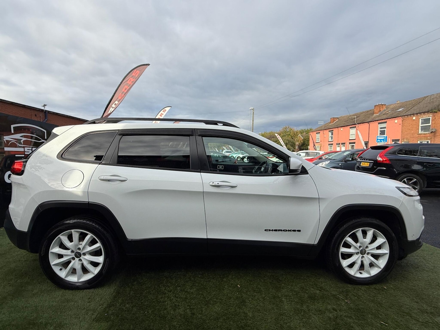 Used Jeep Cherokee 2014 for sale - 76377204: Photo 6
