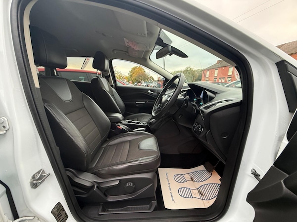 Used Ford Kuga 2014 for sale - 76175440: Photo 24