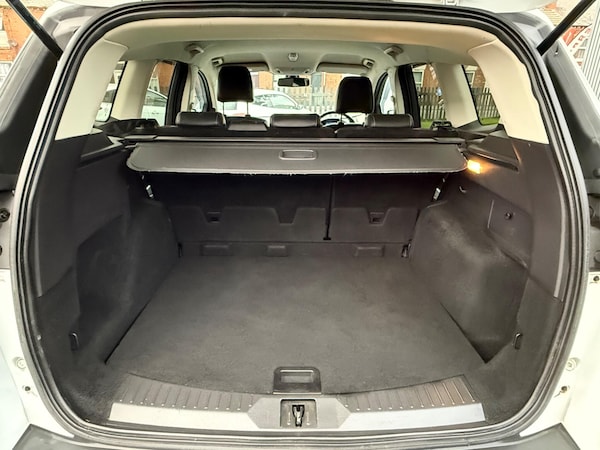 Used Ford Kuga 2014 for sale - 76175440: Photo 27