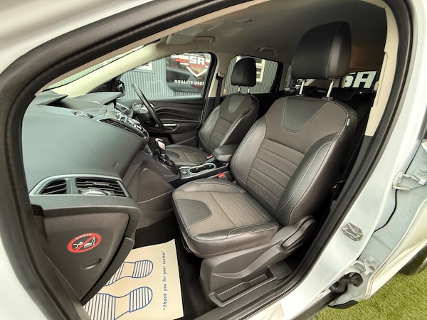 Used Ford Kuga 2014 for sale - 76175440: Photo 32