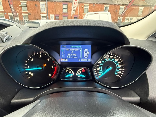 Used Ford Kuga 2014 for sale - 76175440: Photo 45