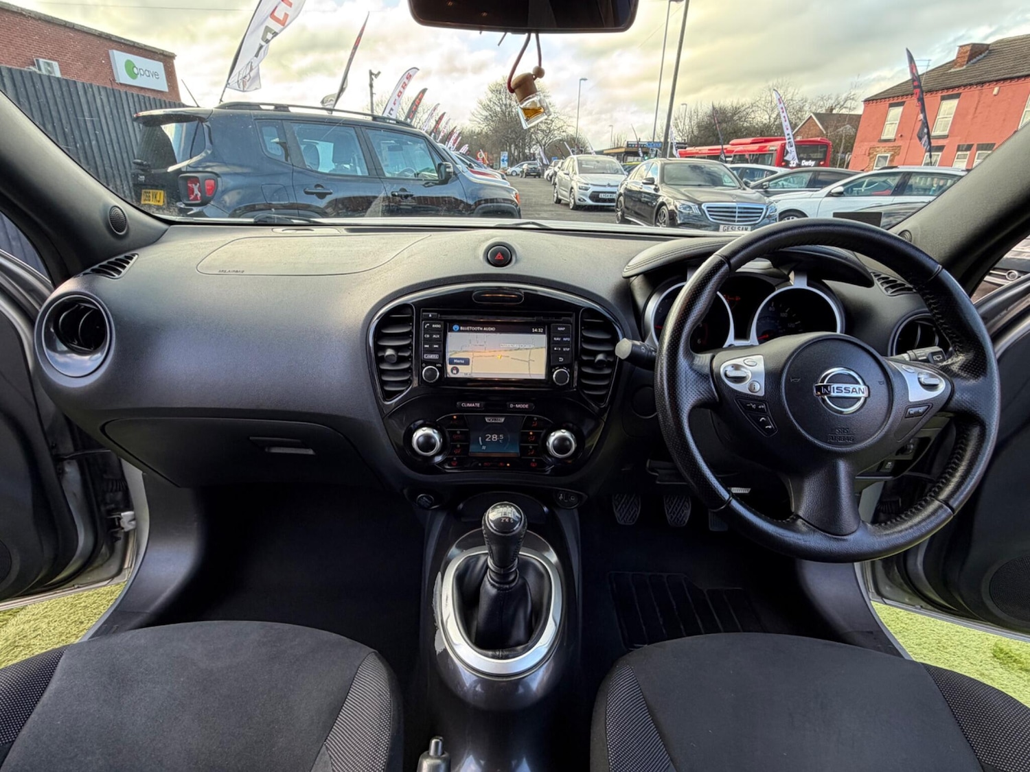 Used Nissan Juke 2014 for sale - 77315465: Photo 2