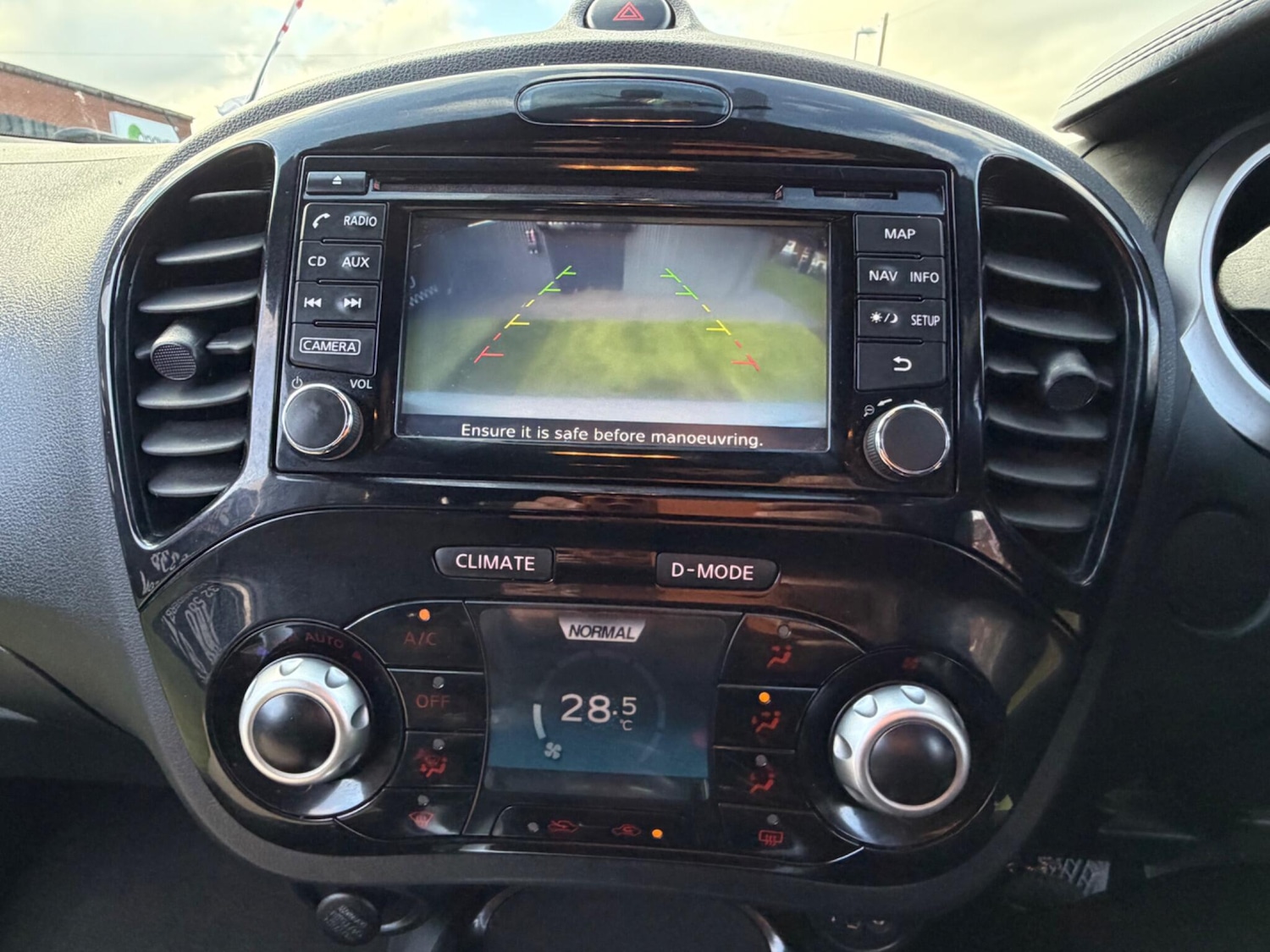 Used Nissan Juke 2014 for sale - 77315465: Photo 23