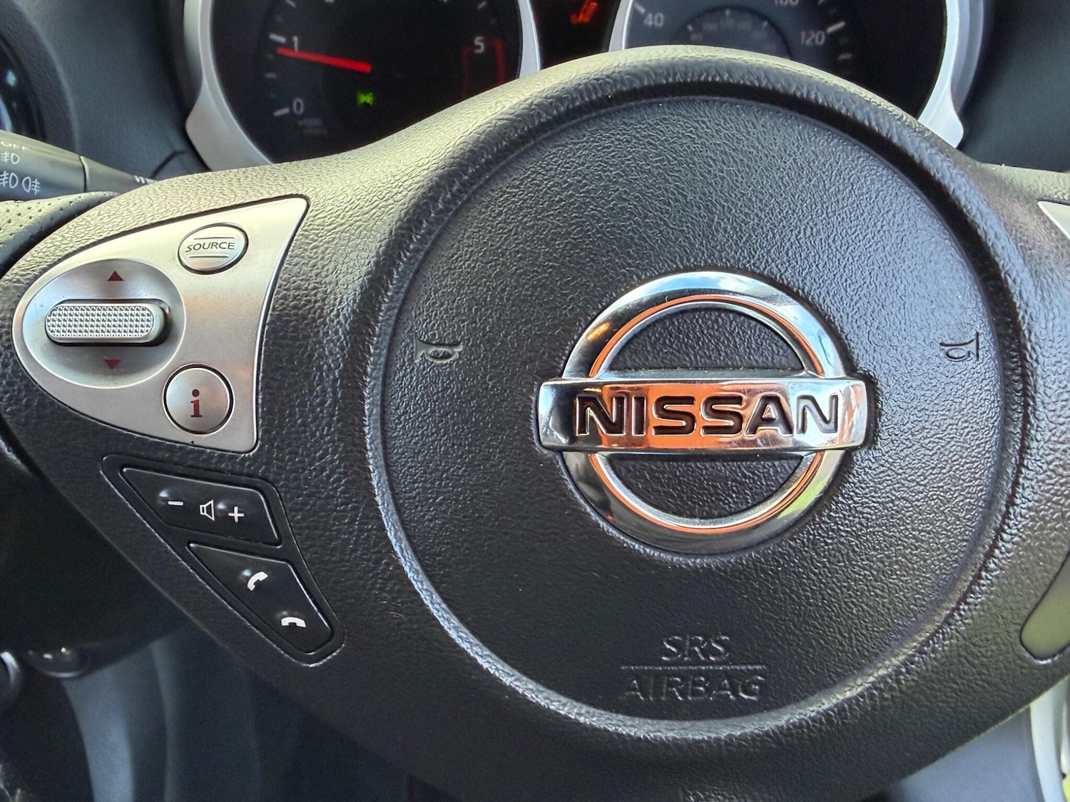 Used Nissan Juke 2014 for sale - 77315465: Photo 24