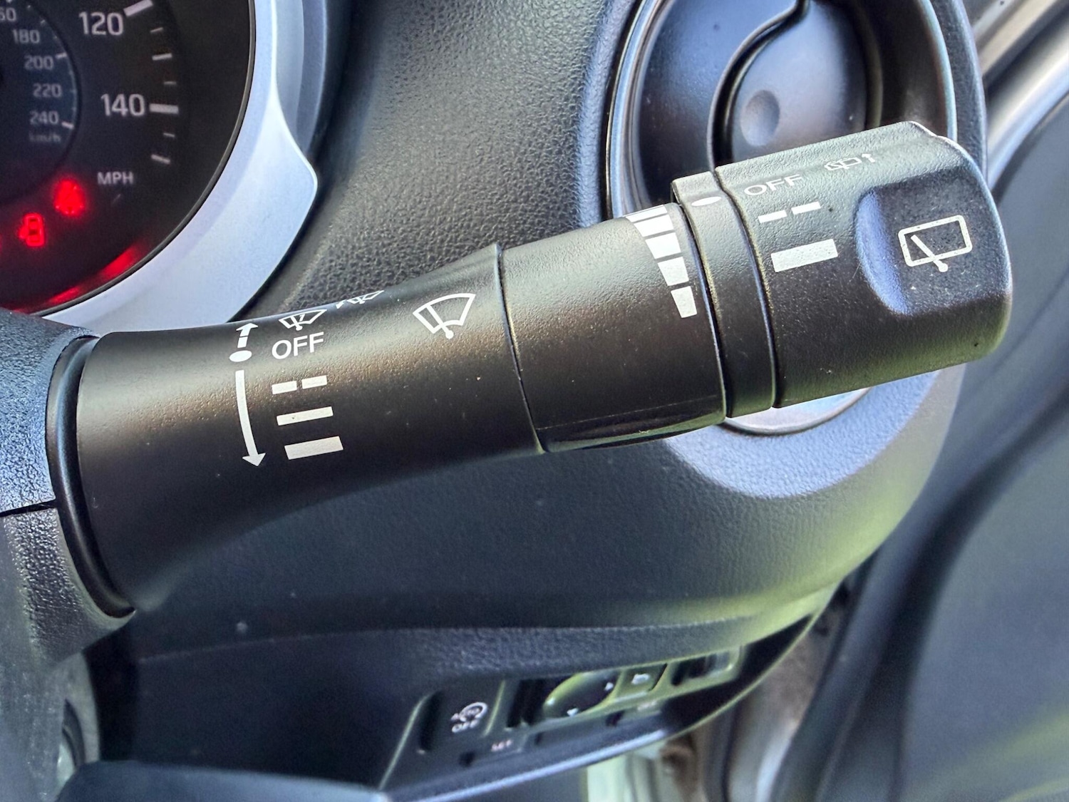 Used Nissan Juke 2014 for sale - 77315465: Photo 27