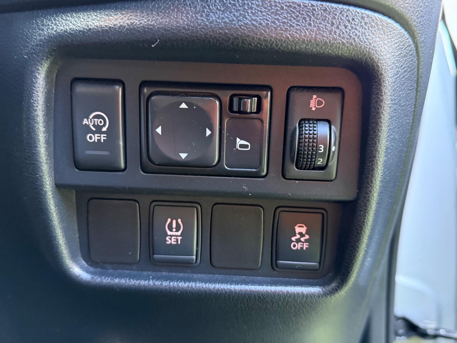 Used Nissan Juke 2014 for sale - 77315465: Photo 28