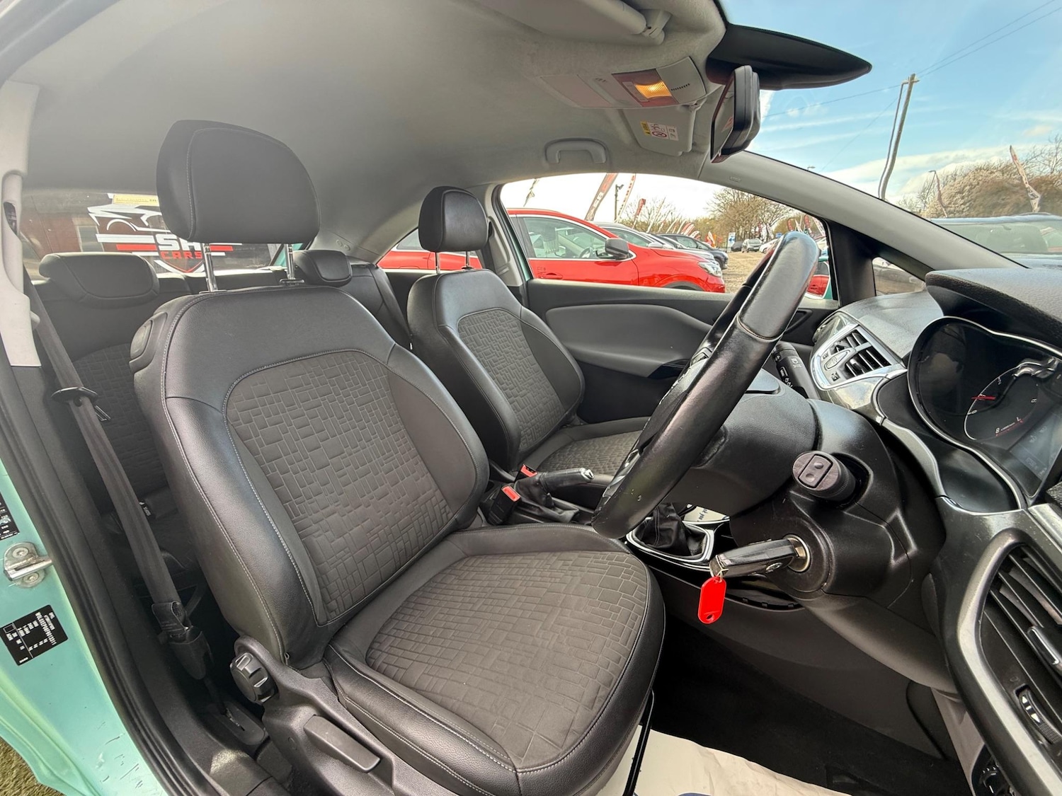 Used Vauxhall Corsa 2015 for sale - 76702468: Photo 32