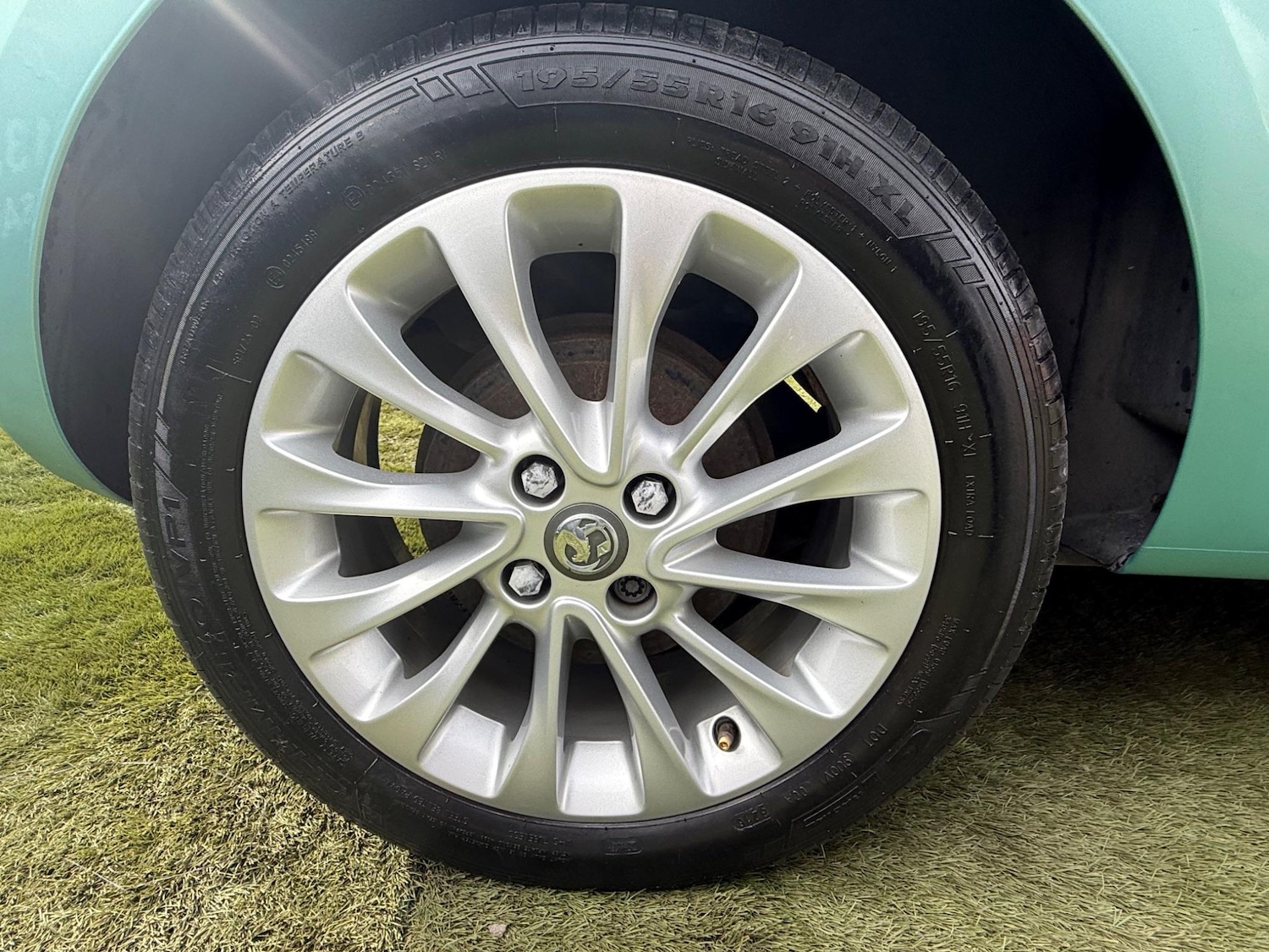 Used Vauxhall Corsa 2015 for sale - 76702468: Photo 41