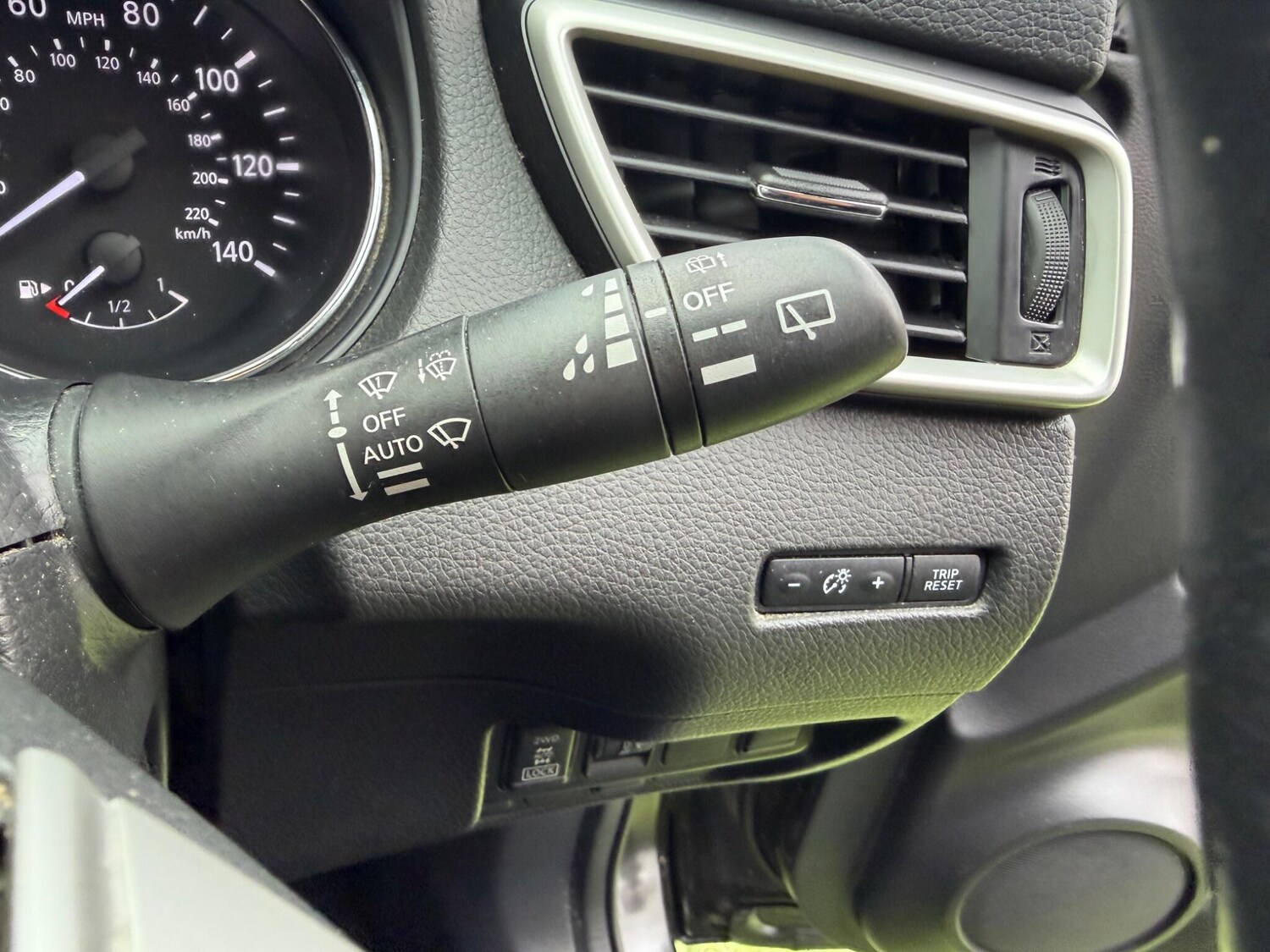 Used Nissan Qashqai for sale - 77484341: Photo 27