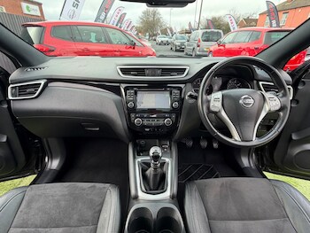 Used Nissan Qashqai 2017 for sale - 77484341: Photo