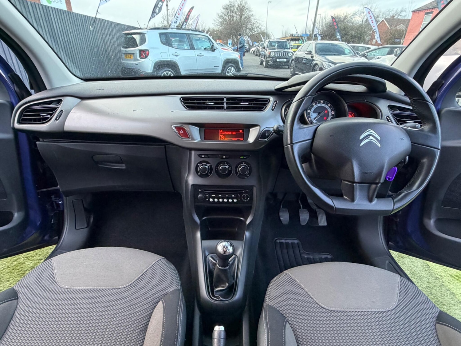 Used Citroen C3 2013 for sale - 77315260: Photo 2