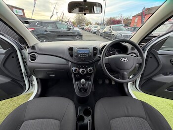 Used Hyundai i10 2011 for sale - 78335267: Photo