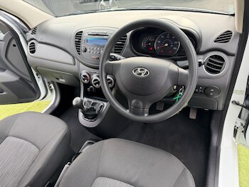 Used Hyundai i10 2011 for sale - 78335267: Photo