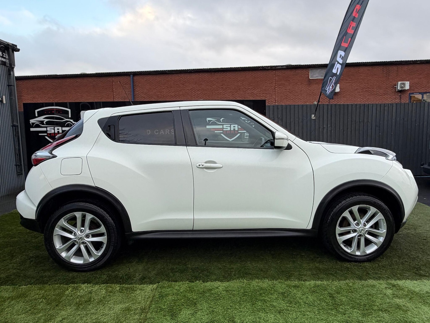Used Nissan Juke 2016 for sale - 77175806: Photo 8