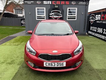 Used Kia Ceed 2013 for sale - 77892533: Photo