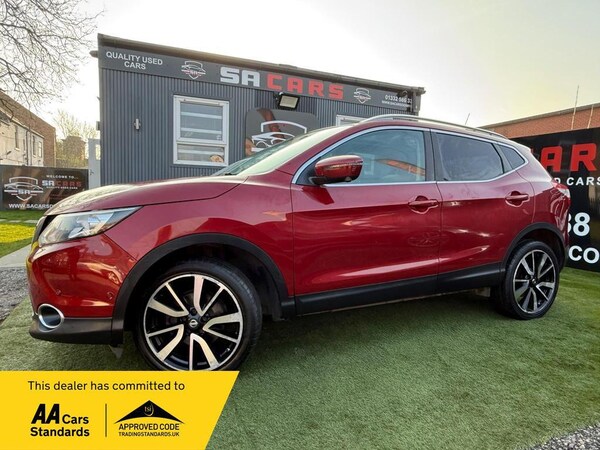 Used Nissan Qashqai 2016 for sale - 74280543: Photo 1