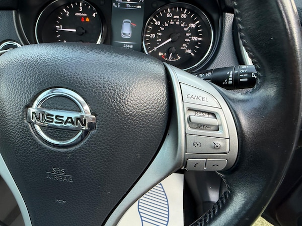 Used Nissan Qashqai 2016 for sale - 74280543: Photo 25