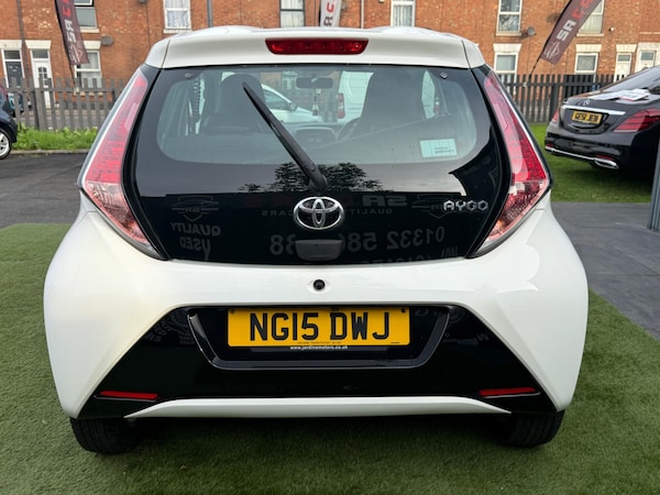 Used Toyota AYGO 2015 for sale - 76246805: Photo 15