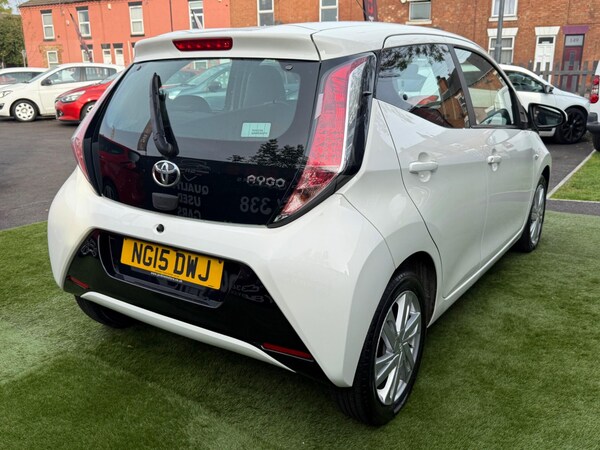 Used Toyota AYGO 2015 for sale - 76246805: Photo 19