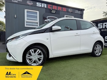 Used Toyota AYGO 2015 for sale - 76246805: Photo