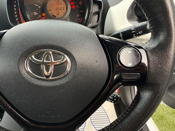 Used Toyota AYGO 2015 for sale - 76246805: Photo 26