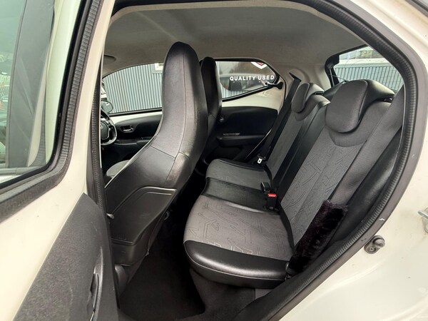 Used Toyota AYGO 2015 for sale - 76246805: Photo 43